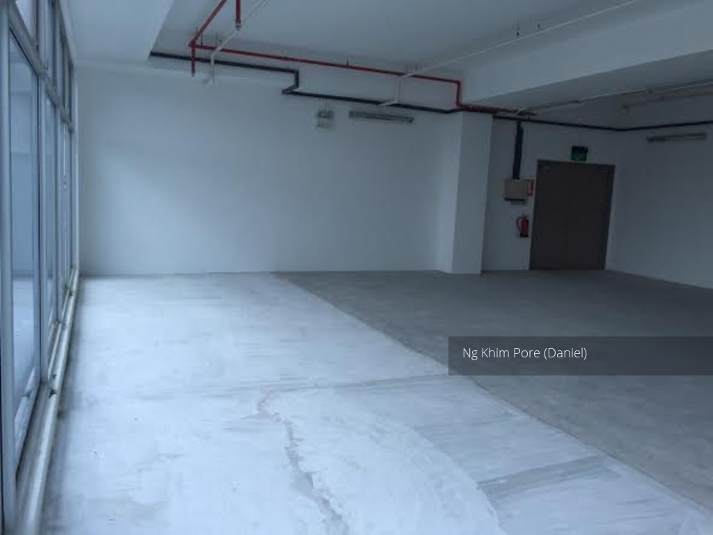 HOLA CENTRE (D14), Factory #111929592